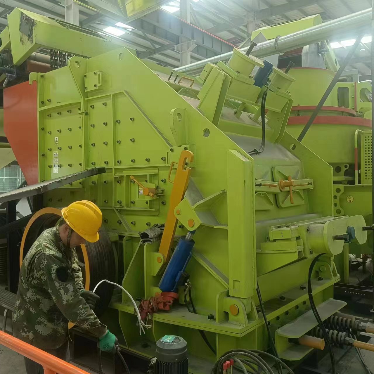 建筑垃圾固廢處理生產(chǎn)線現(xiàn)場(chǎng)