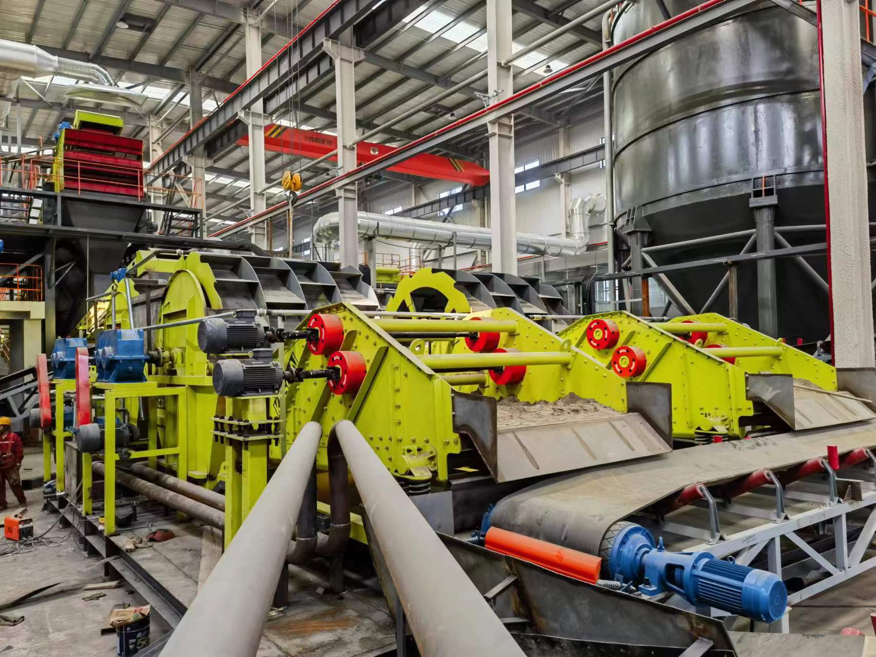 建筑垃圾固廢處理生產(chǎn)線現(xiàn)場(chǎng)